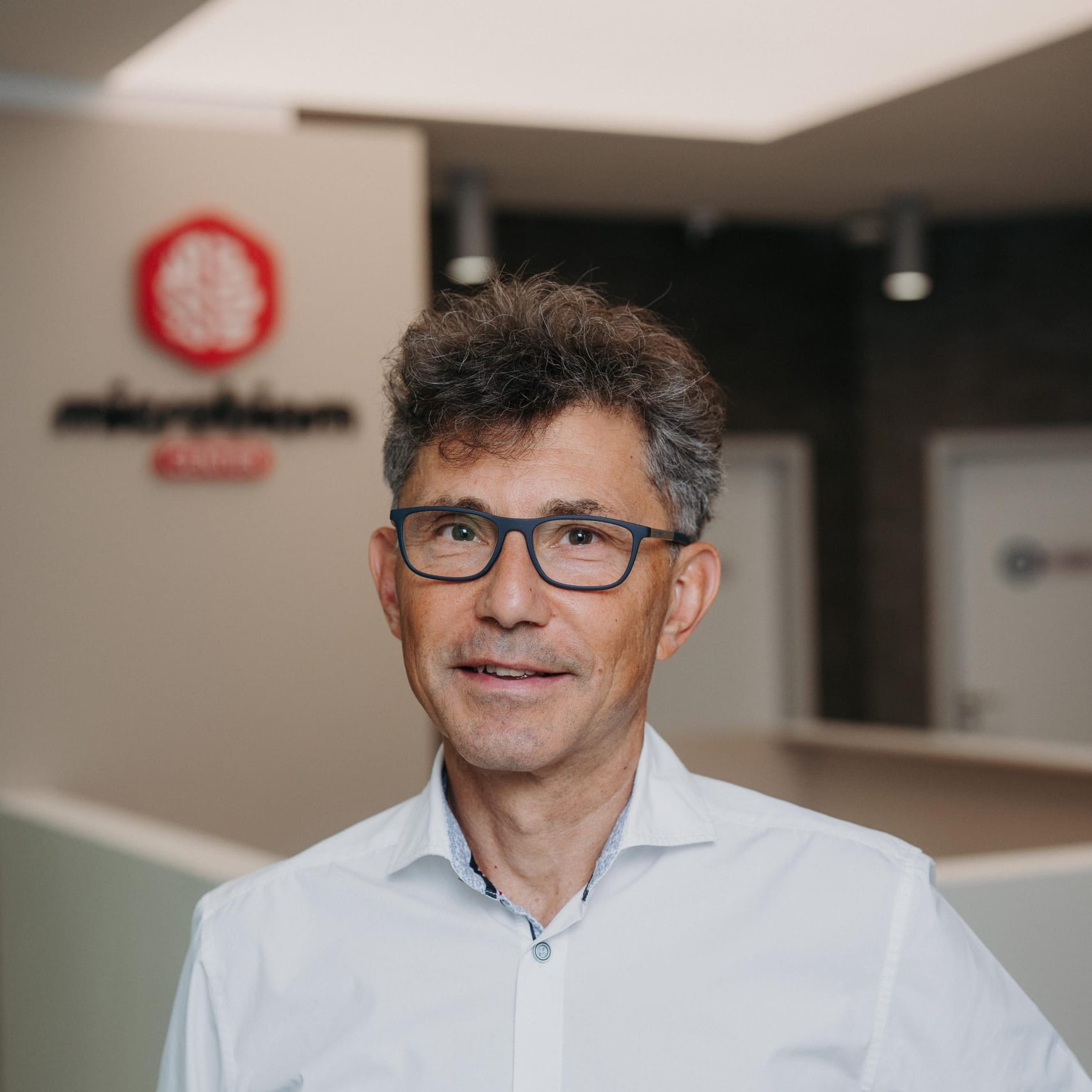 Dr. Boga Ferenc Vilmos, Director general