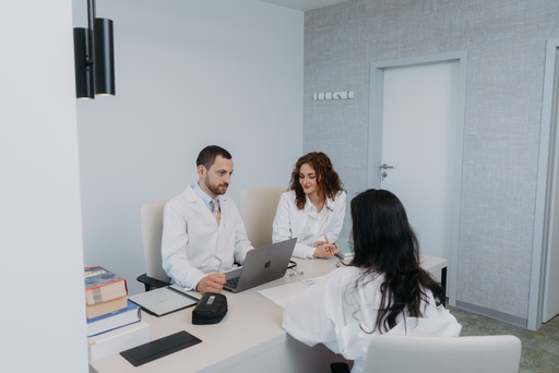 Consultație de anamneză (în ambulatoriu)